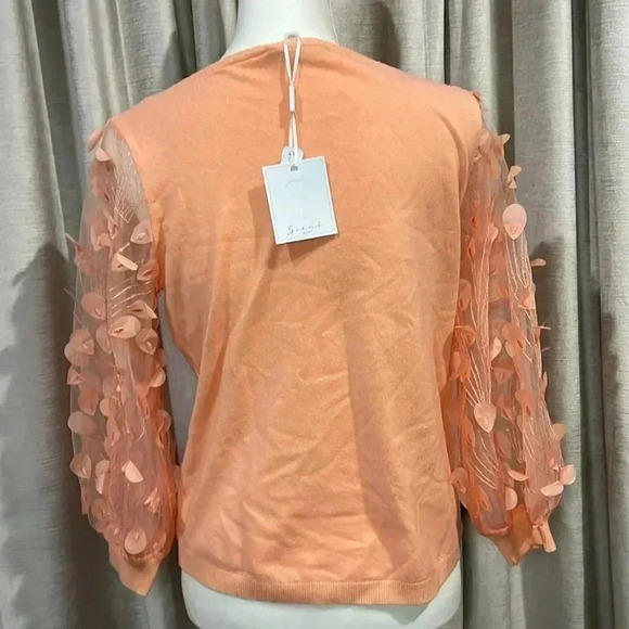 SIONI MILANO LONG SLEEVE CORAL SWEATER WITH FLUTTER LEAF DETAIL - Picture 5 of 7